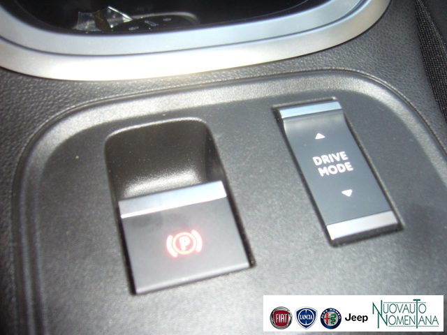 JEEP Avenger usata, con Sensori di parcheggio posteriori