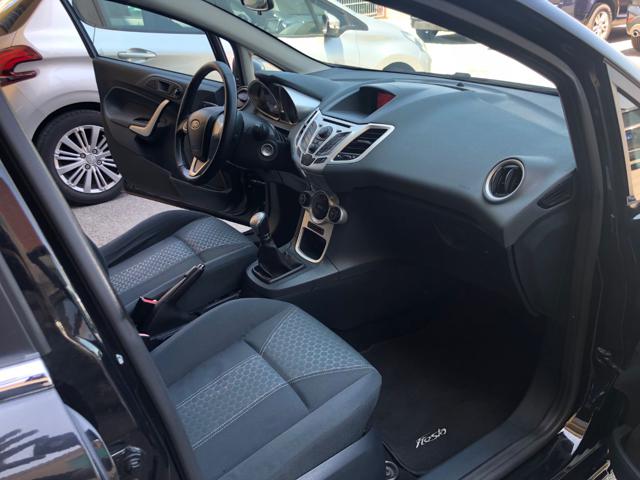 FORD Fiesta usata, con Servosterzo
