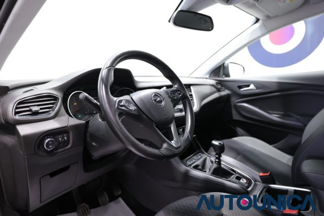 OPEL Grandland X usata, con Alzacristalli elettrici