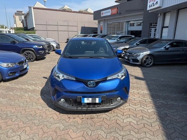TOYOTA C-HR usata, con Airbag laterali