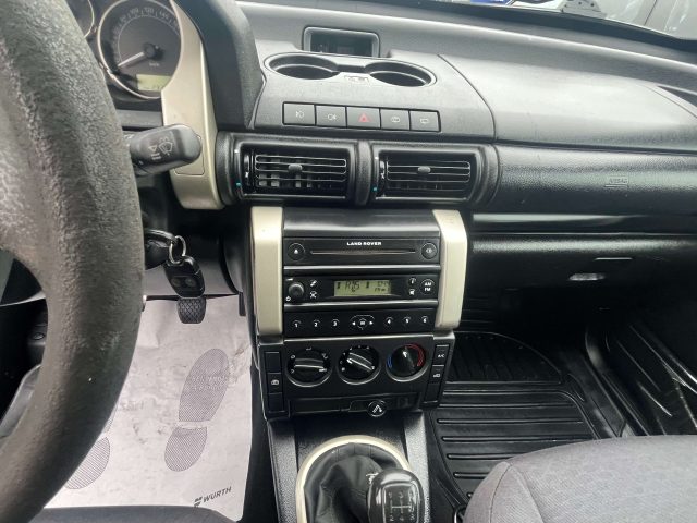 LAND ROVER Freelander usata, con Autoradio