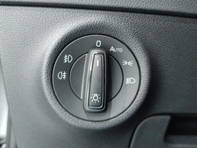 SKODA Karoq usata, con Specchietti laterali elettrici