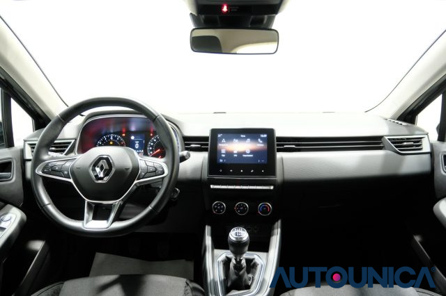 RENAULT Clio usata, con Controllo automatico clima