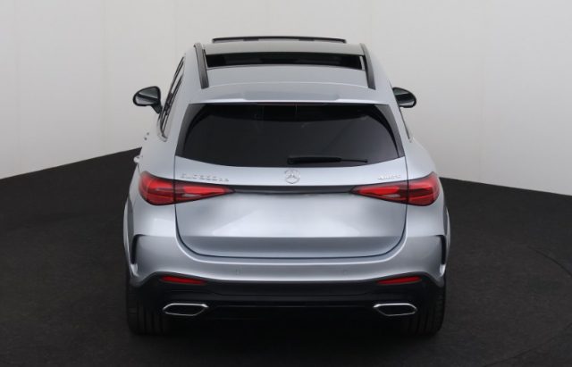 MERCEDES-BENZ GLC 300 usata, con Alzacristalli elettrici