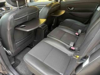 RENAULT Scenic usata, con Sedile posteriore sdoppiato