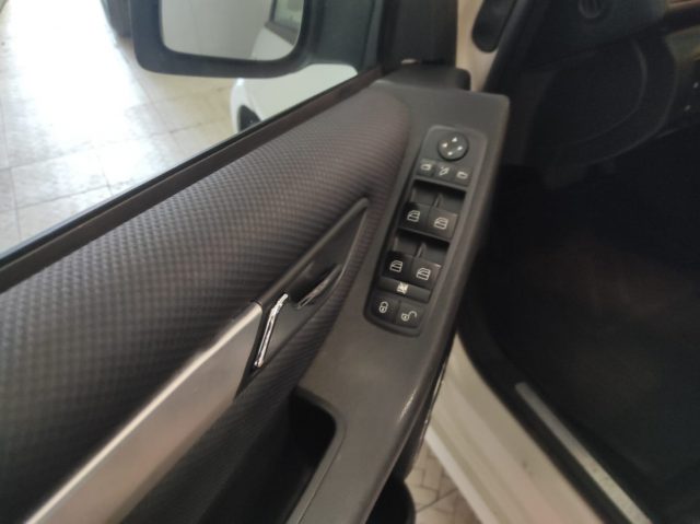 MERCEDES-BENZ A 180 usata, con Climatizzatore