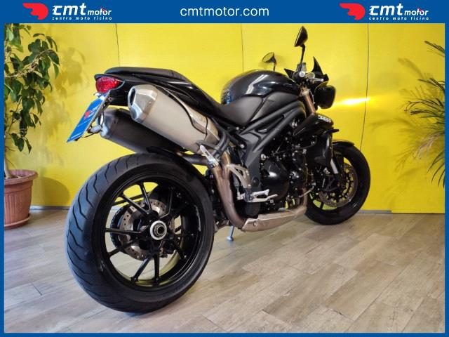 TRIUMPH Speed Triple 1050 usata 3
