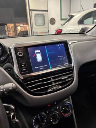 PEUGEOT 208 usata, con Cerchi in lega
