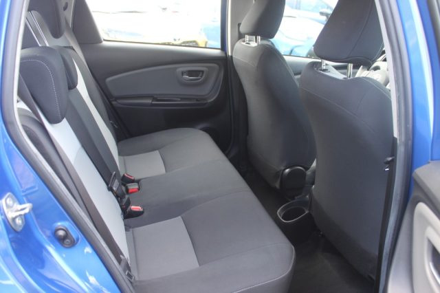 TOYOTA Yaris usata, con Fendinebbia