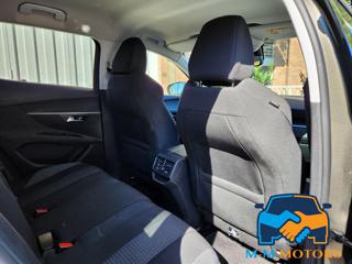 PEUGEOT 3008 usata, con Cruise Control