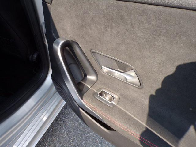 MERCEDES-BENZ A 180 usata 68