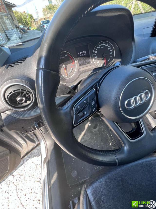 AUDI Q2 usata, con Park Distance Control