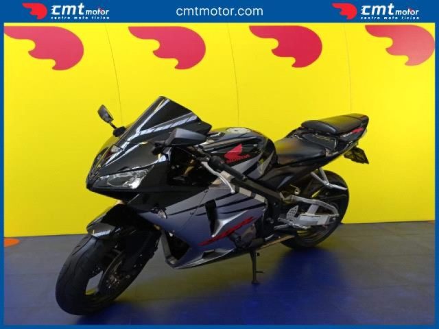 HONDA CBR 600 RR usata 1