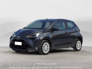 TOYOTA Aygo 1.0 VVT-i x-play