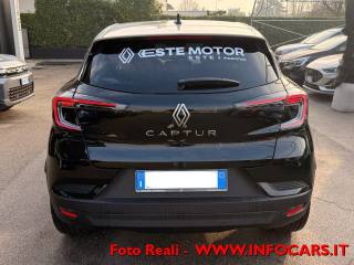 RENAULT Captur usata, con Fari LED