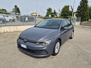 VOLKSWAGEN Golf 1.0 eTSI EVO DSG Life