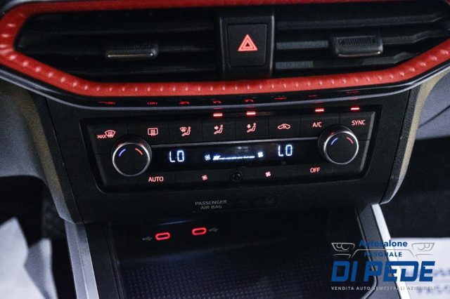 SEAT Arona usata, con Specchietti laterali elettrici