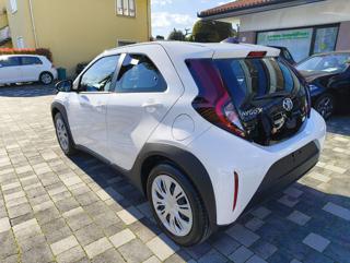 TOYOTA Aygo X usata, con Autoradio