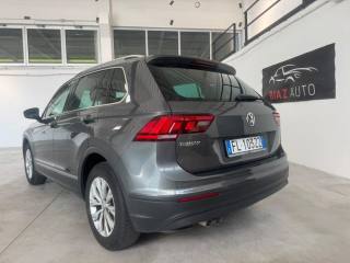 VOLKSWAGEN Tiguan usata, con Airbag laterali