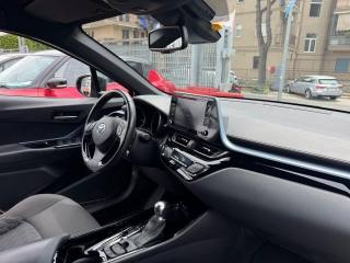 TOYOTA C-HR usata, con Regolazione elettrica sedili