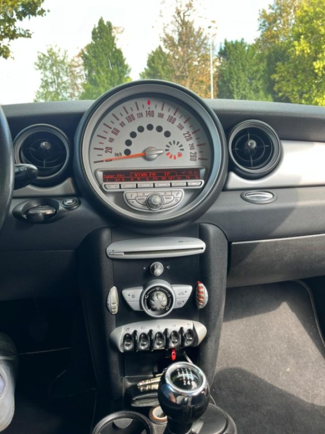 MINI Cooper D usata, con Autoradio