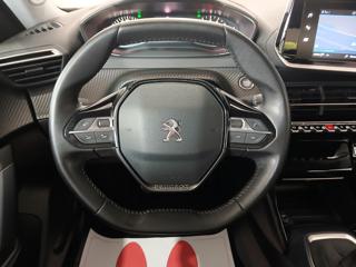 PEUGEOT 2008 usata, con Climatizzatore