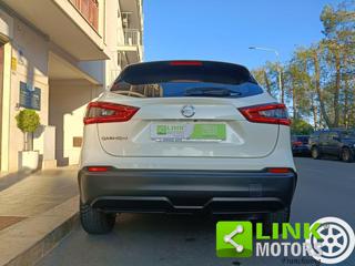 NISSAN Qashqai usata, con Autoradio digitale