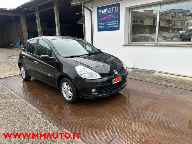 RENAULT Clio usata, con Airbag