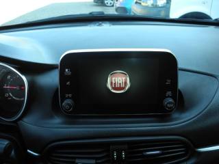 FIAT Tipo usata, con Touch screen
