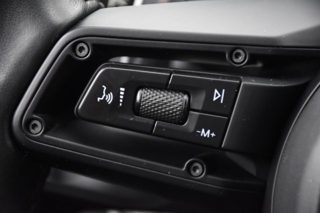 PORSCHE Macan usata, con Controllo vocale