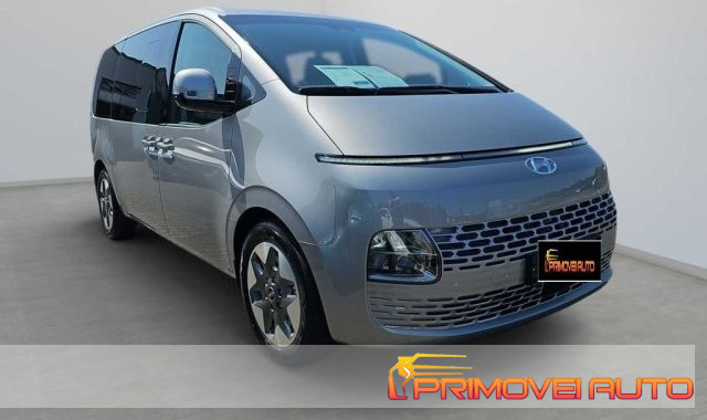 HYUNDAI Staria usata, con Cerchi in lega