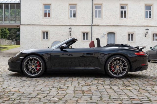 PORSCHE 911 usata, con Leve al volante