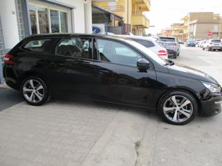 PEUGEOT 308 usata, con Airbag Passeggero