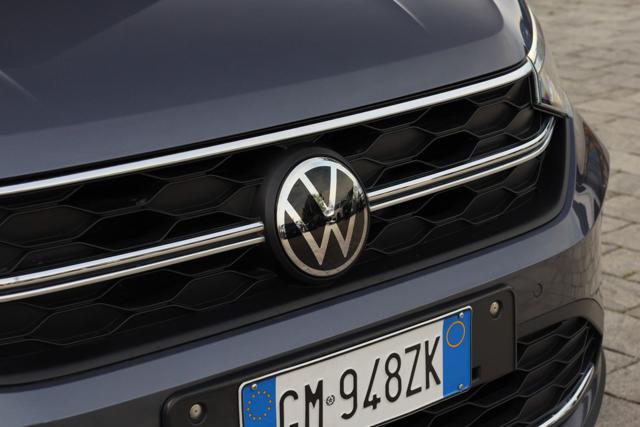 VOLKSWAGEN Taigo usata, con Freno di stazionamento elettrico