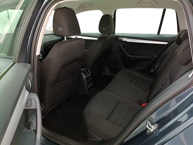 SKODA Octavia usata, con Sedile posteriore sdoppiato