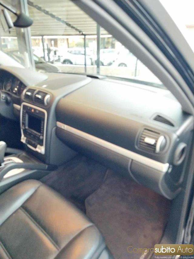 PORSCHE Cayenne usata, con ESP