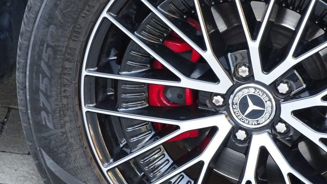 MERCEDES-BENZ GLE 300 usata, con Volante in pelle