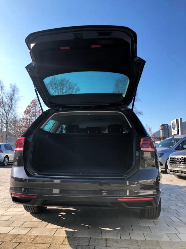 VOLKSWAGEN Passat Variant usata, con Boardcomputer