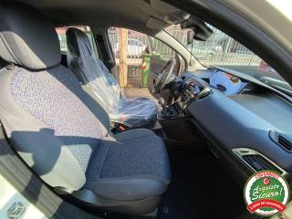 LANCIA Ypsilon usata, con Servosterzo