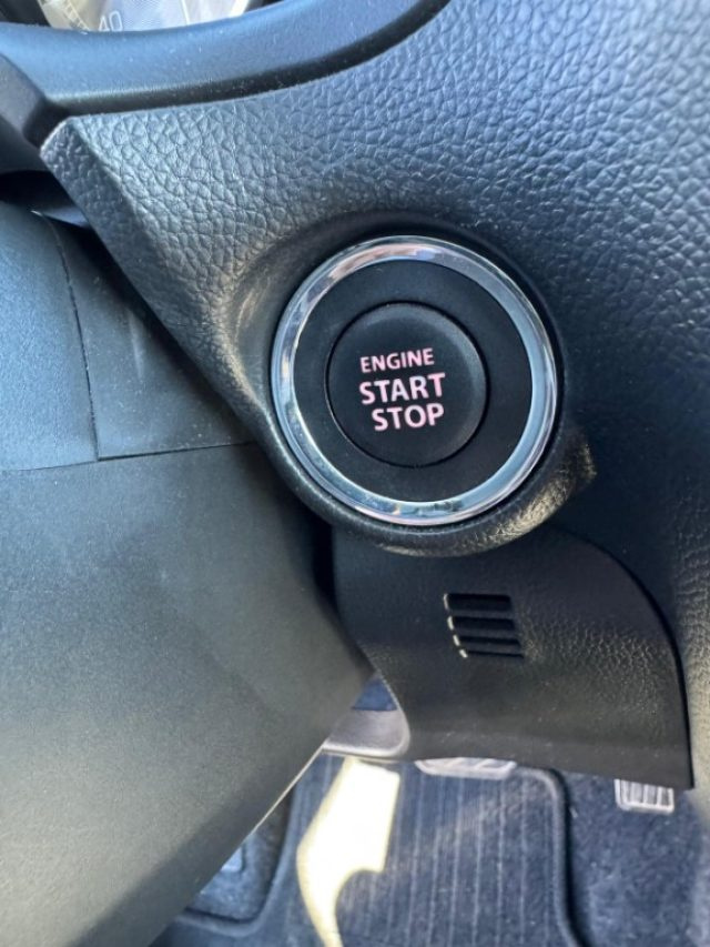 SUZUKI Swift usata, con Sensore di luce