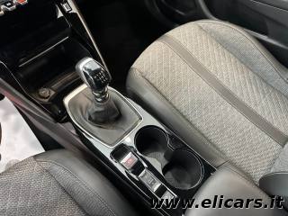 PEUGEOT 2008 usata, con USB