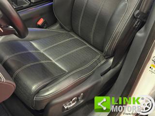 LAND ROVER Range Rover Velar usata, con Bluetooth