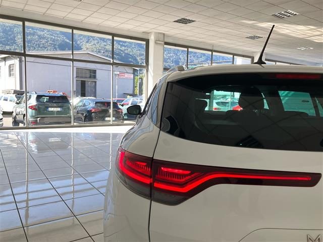 RENAULT Megane usata, con Climatizzatore