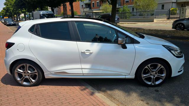 RENAULT Clio usata, con Chiusura centralizzata