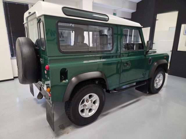 LAND ROVER Defender usata, con Climatizzatore