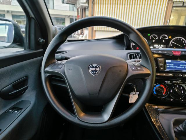 LANCIA Ypsilon usata, con Boardcomputer