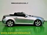 MERCEDES-BENZ SLK 200 usata, con Airbag