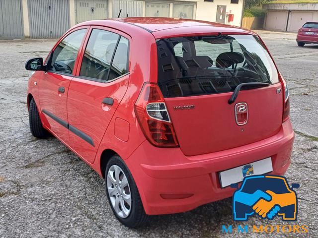 HYUNDAI i10 usata, con Chiusura centralizzata