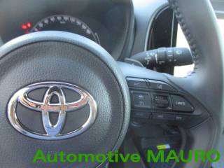 TOYOTA Aygo X usata, con Sistema di navigazione