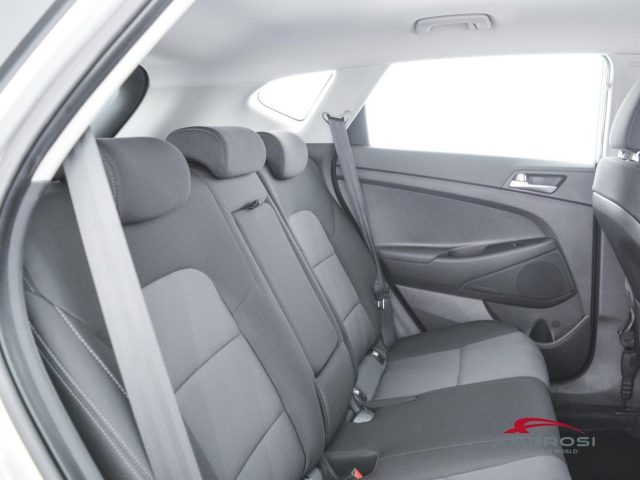 HYUNDAI Tucson usata 10